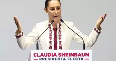 Claudia Sheinbaum amenaza a Google por cambiar el nombre del Golfo de Mxico.