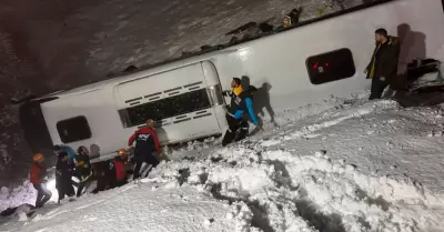 Accidente de bus en Turqua dej 5 fallecidos y 38 heridos.