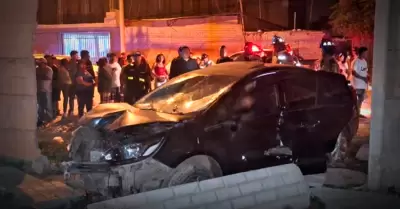 Auto arroll a padre e hija.