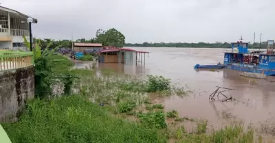 Ro Ucayali se desborda