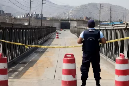 Cierran puente Santa Clara por daos.