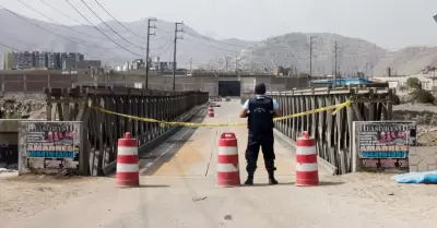 Cierran Puente Santa Clara por daos en su infraestructura.