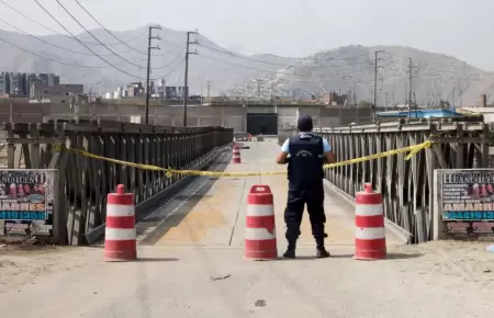 Cierran Puente Santa Clara por daos en su infraestructura.