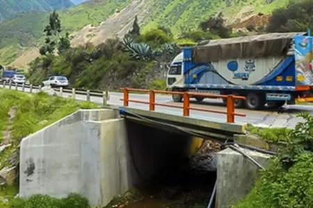 Puente de la carretera central