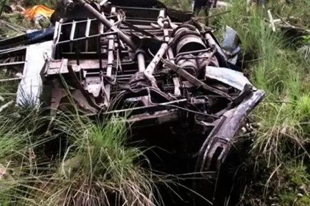 Accidente vehicular dej siete muertos en Myanmar.