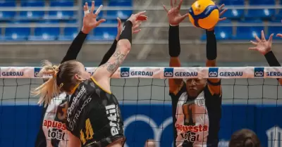 Las campeonas peruanas no pudieron en la final frente al cuadro brasileo.