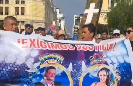 Msicos de Lambayeque exigen justicia por cantantes asesisnados.