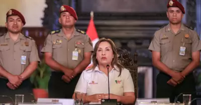 Presidenta respalda a la PNP