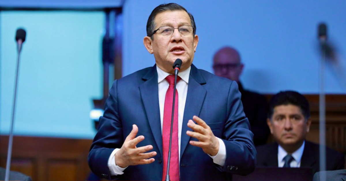Eduardo Salhuana: "Invoco a los poderes del Estado a evitar enfrentamientos inútiles y trabajar unidos"