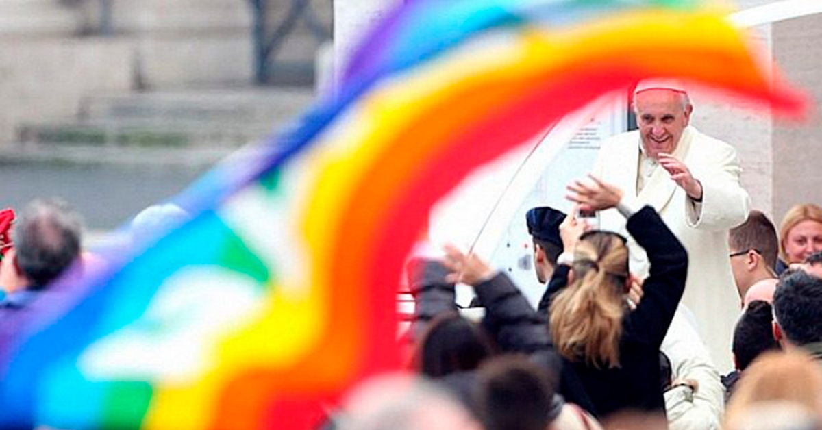 Papa Francisco y su postura comprensiva hacia los católicos LGBT+: "¿Quién soy yo para juzgar?"