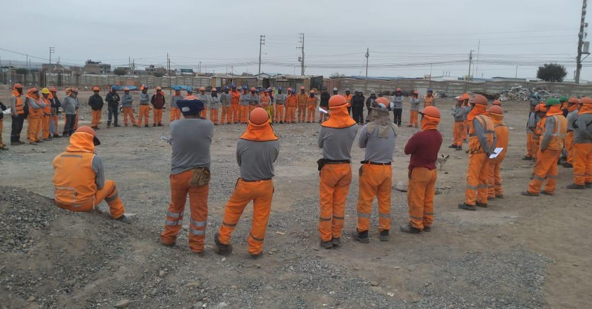 Obreros exigen que se respete sus derechos laborales en el Día Mundial ...