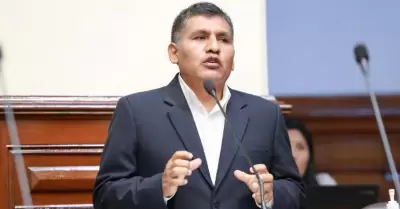 Jaime Quito, de la Bancada Socialista.