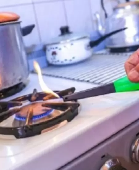 Premier anuncia que gas natural se priorizar� para uso dom�stico y transporte p�