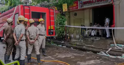 Incendio en hotel de India deja al menos 15 muertos.
