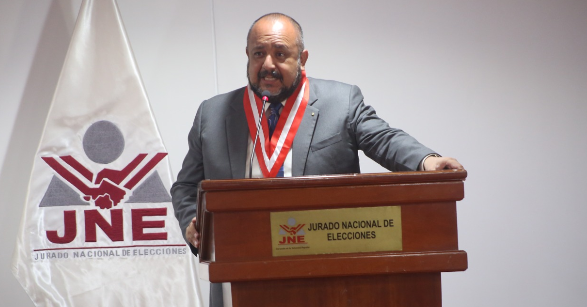 Partidos políticos acusados de afiliaciones indebidas no perderán su inscripción, afirma JNE: "No hay causal"