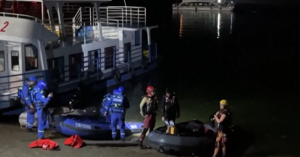 Tragedia en China: Al menos 10 muertos y 70 heridos tras volcadura de cuatro barcos por fuertes vientos