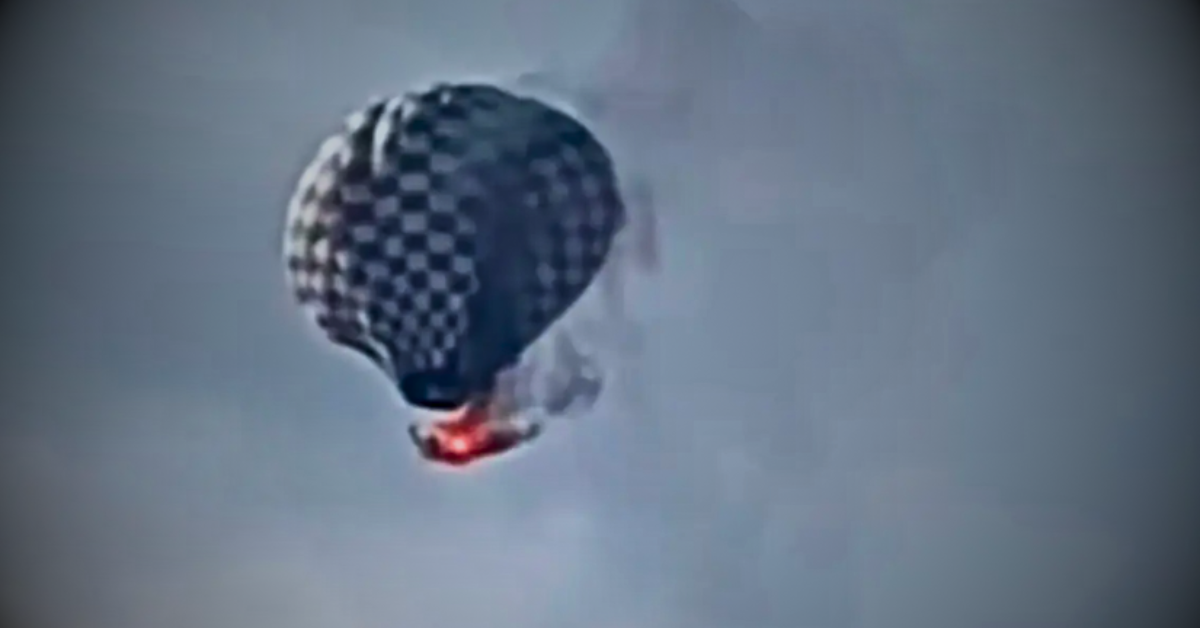 México: Muere una persona tras incendio de globo aerostático durante festival en Zacatecas
