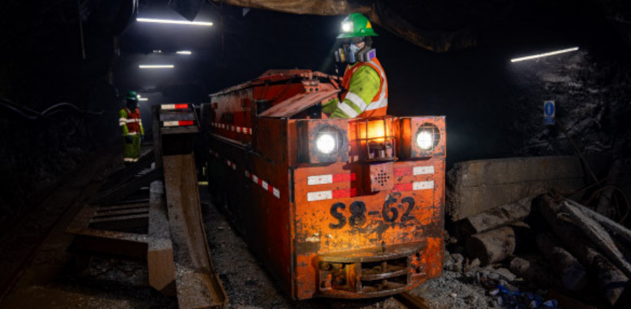Angustia en Colombia: 25 mineros atrapados en Segovia tras derrumbe esperan ser rescatados