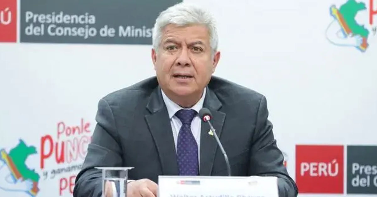 Walter Astudillo: Autorizan viaje del ministro de Defensa a Bolivia para celebración de su bicentenario