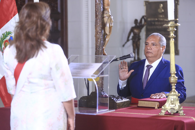 Csar Sandoval Pozo jura como nuevo ministro de Transportes y Comunicaciones