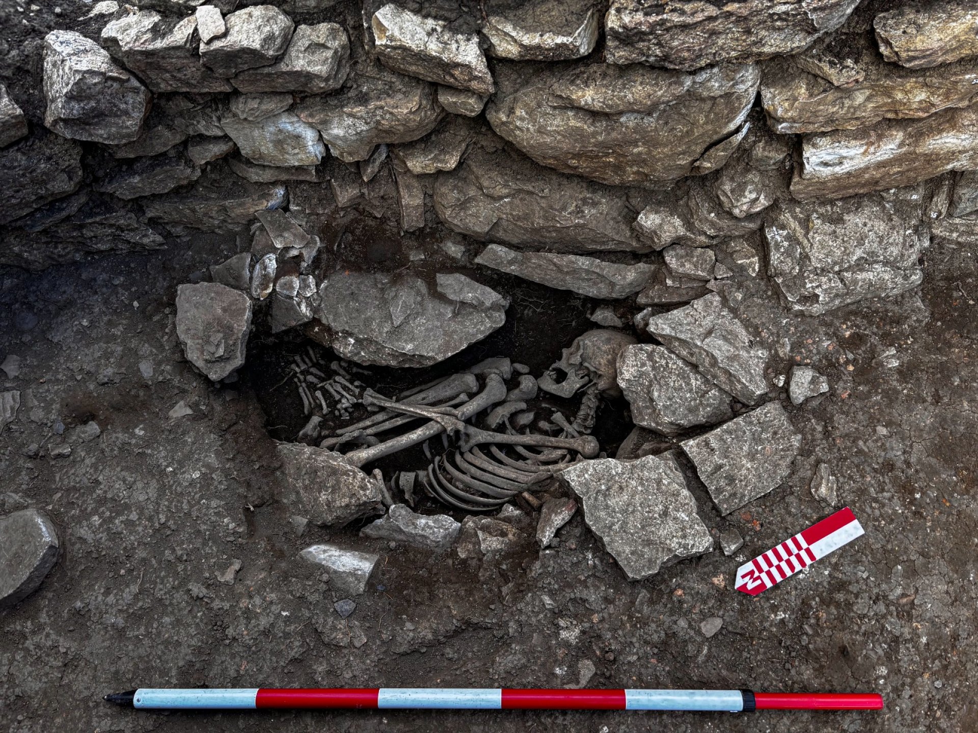 Descubren estructura funerara en la zona norte de Kuélap.