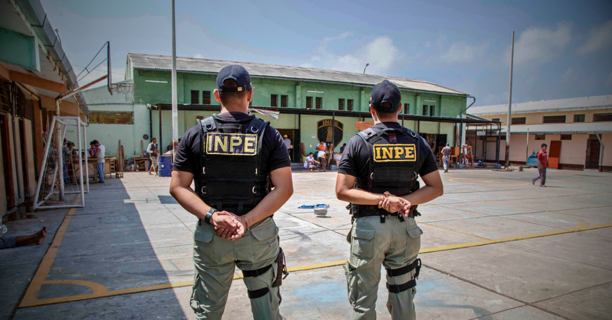 Gobierno reduce requisitos mínimos para ser jefe del INPE en plena crisis por fugas de reos
