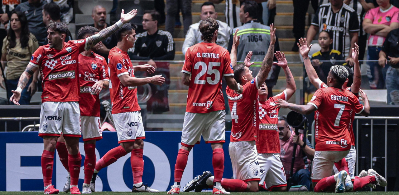 ¡Volvió el papá! Cienciano a octavos de final de la Copa Sudamericana
