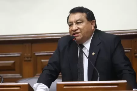 Congresista Jos Luna.