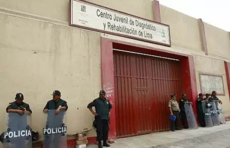 Declaran reorganizacin del Programa Nacional de Centros Juveniles.