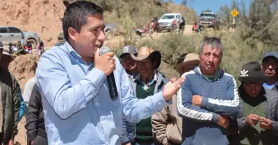 Alcalde de Pataz anuncia marcha hacia Lima contra el Ejecutivo.