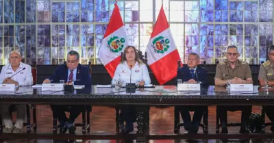 Gobierno solicitará facultades legislativas al Congreso por terrorismo urbano.