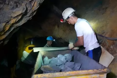 Empresa costear gastos de sepelio de los mineros muertos en Pataz.