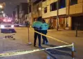 Crimen en SJM: Sicarios en moto asesinan a ciudadano extranjero y a mujer en Av. Juan Velasco