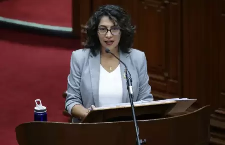 Leslie Urteaga afirma que no regresarn antiguos proveedores de Qali Warma.