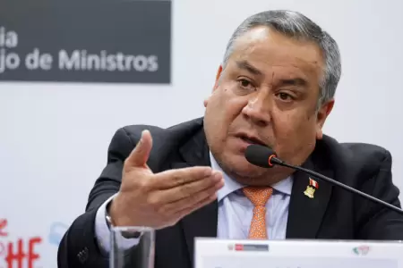 Gustavo Adrianzn no descarta renunciar al cargo.