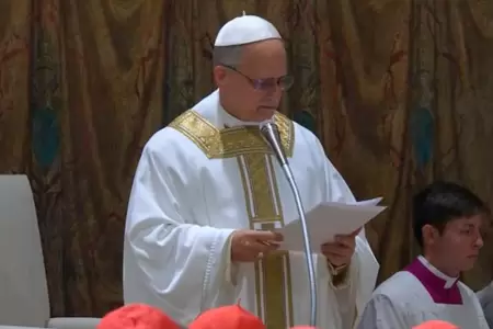 Papa Len XIV record a Francisco en su primera misa.