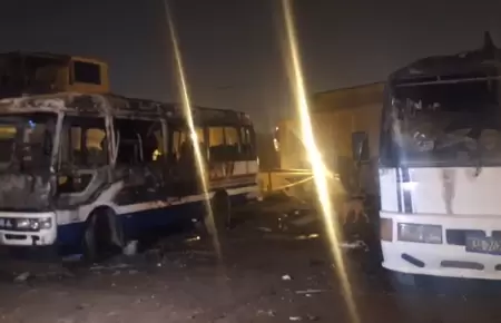 Extorsionadores incendian buses de transporte pblico