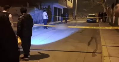 Hombre es asesinado a pocos metros de su casa en Puente Piedra.