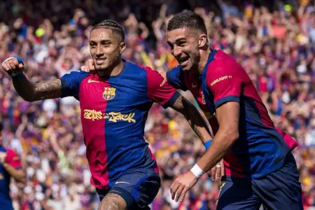 Barcelona qued a tiro de campen tras vencer 4-3 al Real Madrid.