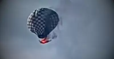 Globo aerostático en llamas