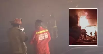Incendio en Mercado Nueva Esperanza de VMT