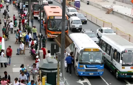 Transportistas definirn si se unen al paro nacional del 14 de mayo.