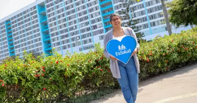 Mujer reduce cáncer maligno de ovario gracias a tratamiento oportuno.