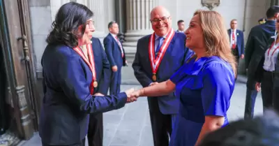 Janet Tello y Dina Boluarte.
