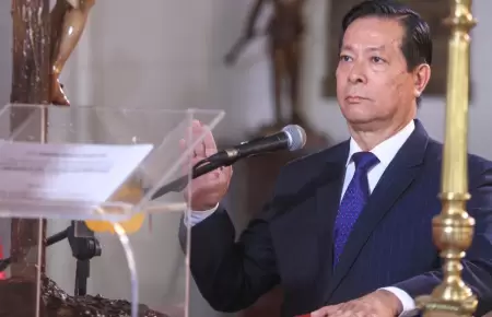 Eduardo Arana jura como nuevo presidente del Consejo de Ministros.