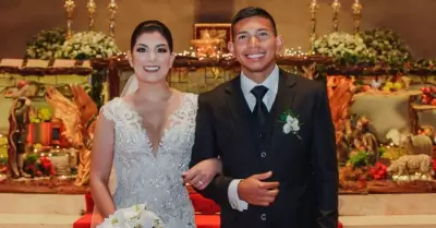Distanciamiento entre Edison Flores y Ana Siucho