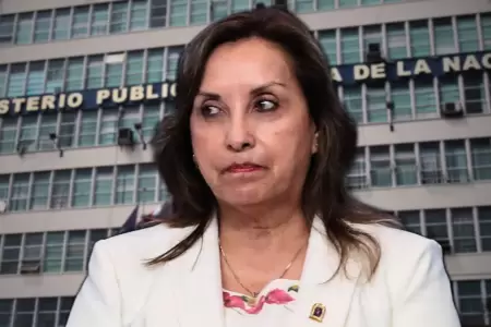 Fiscala presenta denuncia constitucional contra Boluarte.