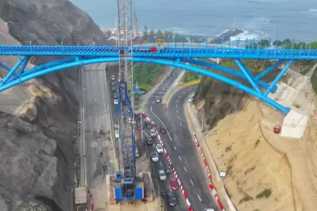 Vuelven a cerrar temporalmente la bajada Armendriz en Miraflores.