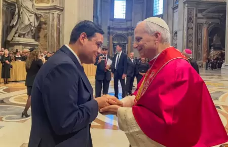 Gobernador regional de Lambayeque visit al Papa Len XIV