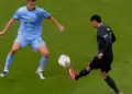 Superó a dos rivales y la pinchó: La genial asistencia de Marcos López en la goleada del FC Copenhague